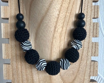 Zebra black pearl nursing necklace