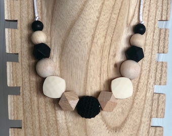 Ivory black adjustable breastfeeding necklace with or without wooden ring