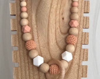 Collier d’allaitement, coloris perles Peach Fuzz, avec où sans anneau en bois