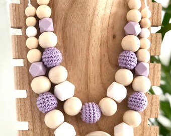 Collier d’allaitement et de portage coloris lavande, violet, avec ou sans anneau en bois