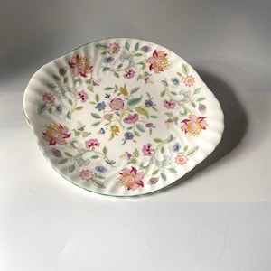 Vintage MINTON Haddon Hall floral botanical 10.5&quot; Handled Cake Dessert Plate