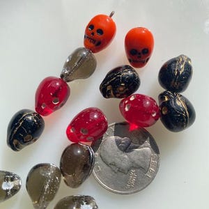 Czech Glass Skull Beads -- 14 mm -- set of 2 skull beads (2)