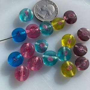 Vintage Japanese Glass Beads with little Roses -- 13 mm coins (4)