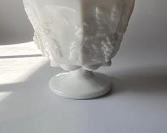 Vintage Westmoreland PANELED GRAPE Milk Glass Footed Jardiniere Vase
