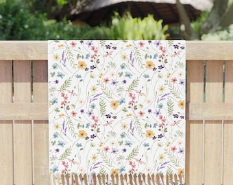 Floral Beach Towel: Vibrant Boho Style, Lightweight Travel Blanket
