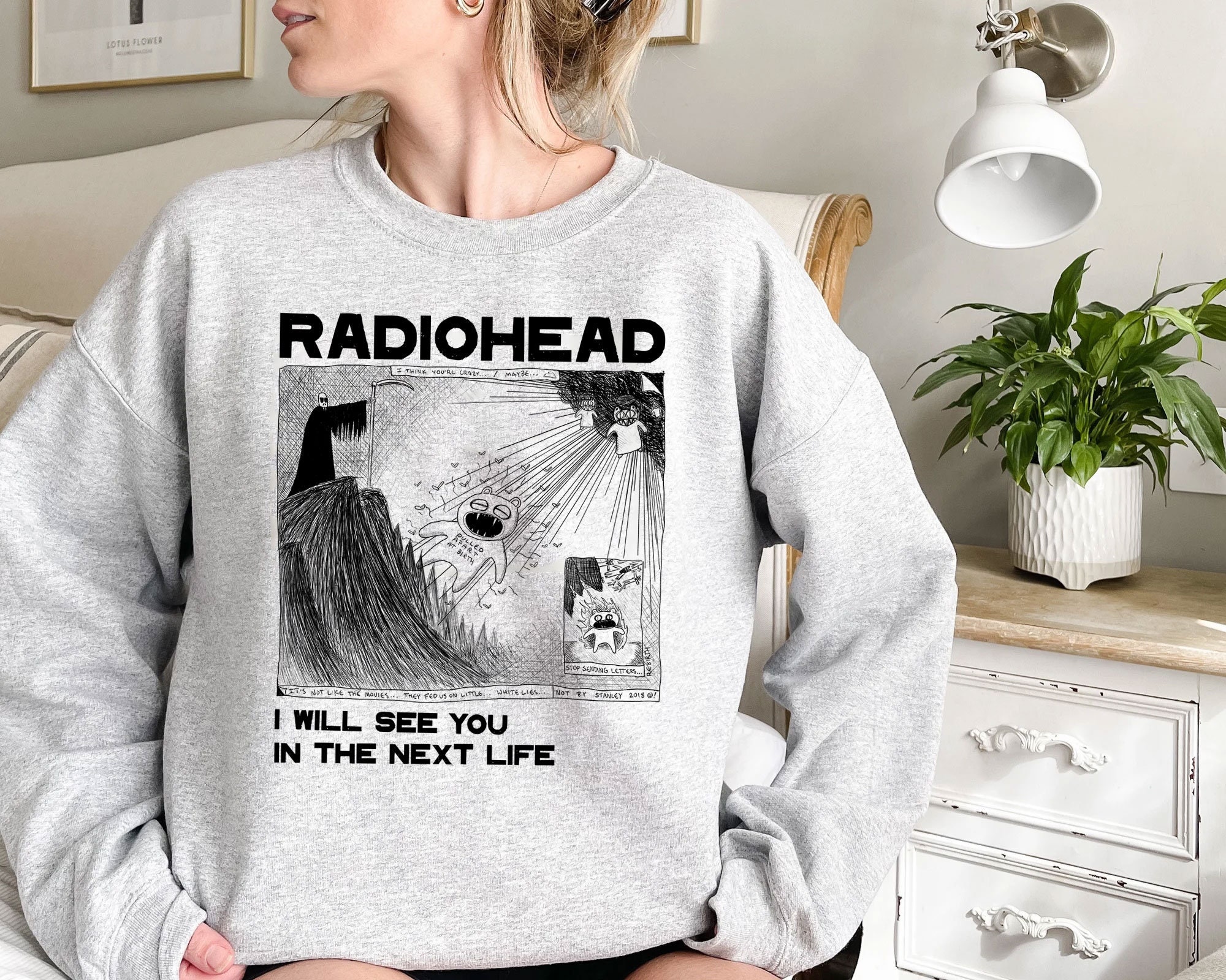 Retro Inspired 90s Radiohead Sweatshirt Vintage Rock Band Sweatshirt sold by P ter p Majoross dr SKU 38672086 20 OFF Printerval