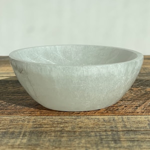 Selenite Crystal Bowl | Crystal Charging & Cleansing Bowl | Selenite Bowl for Crystals