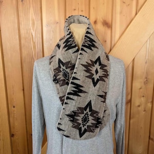 Western Wool Neck Wrap, Simple Western Cowl, Buckaroo Cowl, Cowgirl Neck Warmer, Wool Wild Rag, Western Gift, Western Wool & Fleece Scarf 65