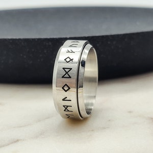 Anneau d'anxiété avec alphabet runique viking pour homme et femme, anneau de fidget en argent pour aider à s'inquiéter du stress, anneau rotatif