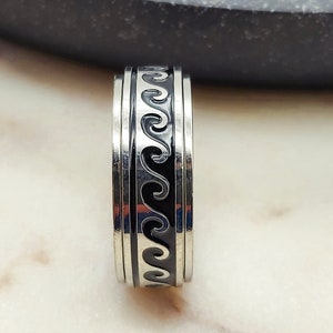 Spinner Ring Sea Wave Anxiety Ring voor mannen en vrouwen, Zilveren Fidget Ring helpen zorgen Stress ADHD, Roterende Spin Ring afbeelding 6