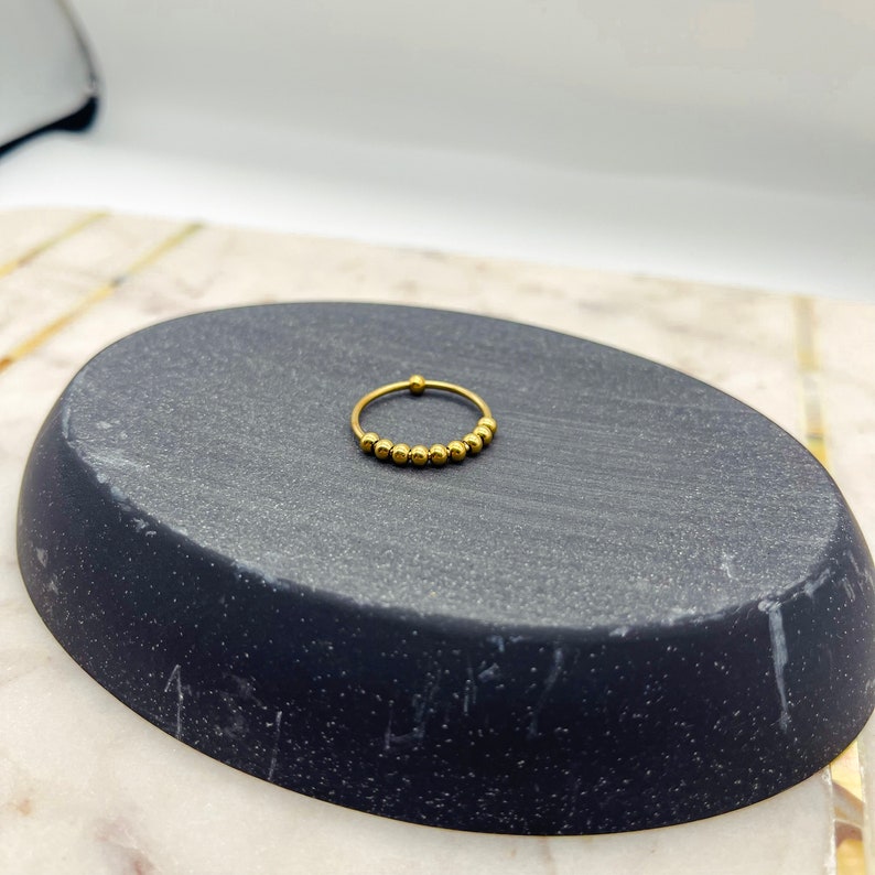 Zorgen Fidget Ring, Angst Kralen Zilveren Ring voor vrouwen, Waterdichte RVS Angst ADHD Ring, Stress Relief Ring, Gouden Spin Ring Gold