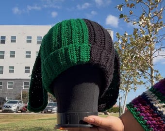 Gorro de orejas de conejo bicolor de ganchillo