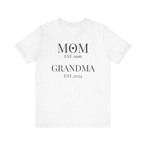 Customizable Mom & Grandma Established Tee, Family T-Shirt, Gift for New Grandparents, Mother&#39;s Day Gift, Custom Family Shirt