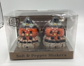 Johanna Parker by Transpac Thanksgiving Pilgrim Turkeys Salt and Pepper Shakers New In Box