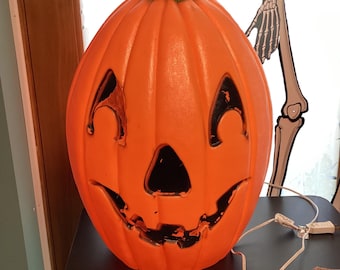 Vintage Union Products Don Featherstone Lighted Jack-O-Lantern Blow Mold