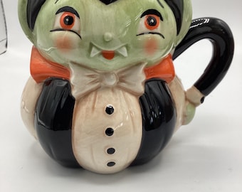 Johanna Parker by Transpac Vampire Mug