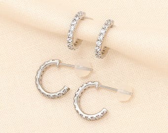 Boucles d'oreilles Huggie en argent CZ pour femme Créoles délicates Bijoux minimalistes Cadeau