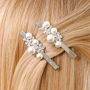 2-Pack Pearl Hair Clips Crystal Barrettes Bridal Hair Claw Clips Elegant Wedding Hair Accessories Silver Hair Clips Gifts for Her