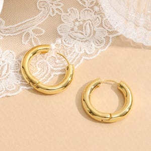 Chunky Earrings Hoops Gold Hoop Earrings Women Statement Earrings Thick Gold Hoop Earrings 14K Gold Plated Large Hoops Holiday Gift for her