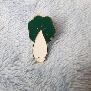White baby bokchoy pin