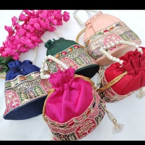Handmade Potli Bag: Indian Ethnic Wedding Favor with Pearl Handle
