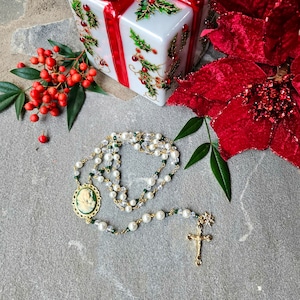 Tidings of Comfort & Joy Christmas Rosary