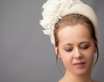 Champagne Flower Fascinator Headband: Bridal Headpiece with Birdcage Veil