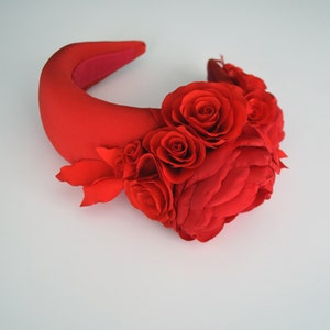 Red rose fascinator hat for wedding guest inspired by Kate Middleton headband hat image 10