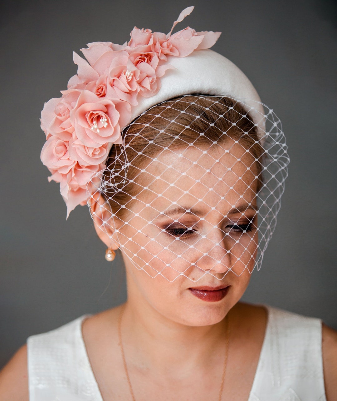 Birdcage Veil Fascinator for Wedding, Floral Headband for Wedding