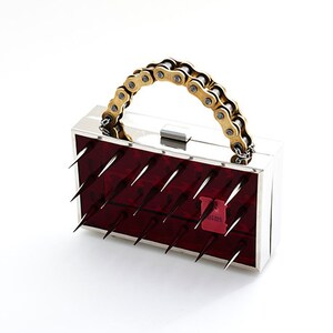 BLOOD Damen Clutch Handtasche Spikes