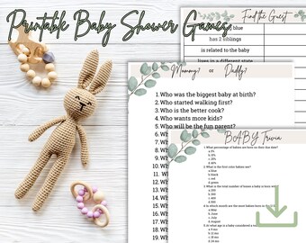 Könnte beinhalten: Druckbare Babyparty-Spiele mit einem grünen und weißen Blattdesign. Die Spiele beinhalten "Finde den Gast", "Mama oder Papa?" und "Baby-Quiz".