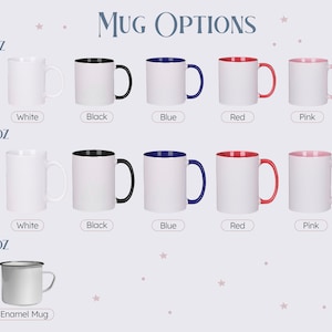 Op de afbeelding: Een verscheidenheid aan mokken in wit, zwart, blauw, rood en roze. De afbeelding toont keramische mokken van 325 ml en 444 ml, en een emaille mok van 355 ml. De tekst "Mug Options" staat bovenaan.