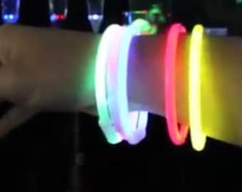 PROMO Set bracelets rings straws glasses FLUO LED bright for parties wedding parties birthday baptism glow neon