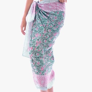 Block Print Sarong Grün und rosa Blumen Pareo Strand Vertuschung Weicher 100% Bio-Baumwolle Musselin Sarong Beach Wrap Urlaub Schal Beach Wear
