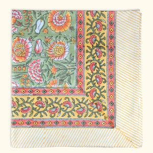 Block Print Tablecloth Summer Table Cloth Organic cotton Indian Tablecloth 6 / 8 Seater Round tablecloth Matching Napkins & Runner available