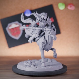 Female Knight Rider Miniature Dungeons and Dragons Mini RPG Tabletop Miniature DnD Painting Pathfinder 5e DnD | AG