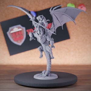 Miniatura del drago d&#39;assalto Drago rosso Mini Dungeons and Dragons Mini RPG da tavolo Miniatura DnD Pittura Pathfinder 5e DnD / AG