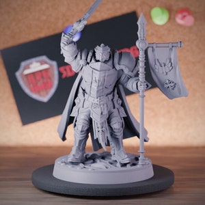 Paladin Warrior Miniature Cleric Mini Dungeons and Dragons RPG Tabletop Miniature DnD Painting Pathfinder 5e DnD | CnP