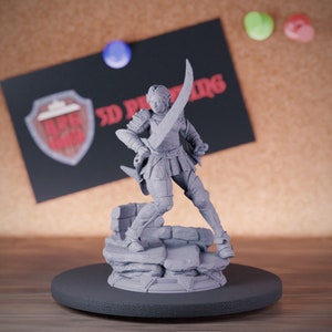Elf Female Fighter Miniature Rogue Dungeons and Dragons Mini RPG Tabletop Miniature DnD Painting Pathfinder 5e DnD | DmS