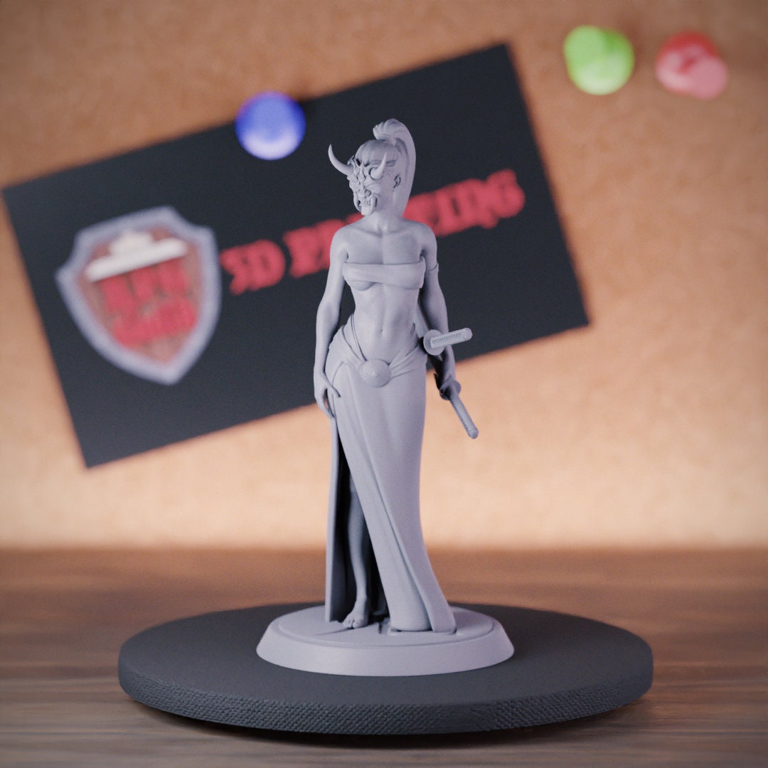 Female Oni Samurai Miniature Fighter Warrior Mini Dungeons and Dragons Mini RPG Tabletop Miniature DnD Painting Pathfinder 5e DnD | LoP