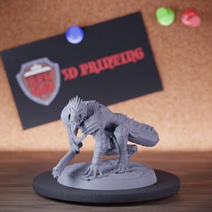 Grimscale Lizardman Miniature Sword Track Mini Dungeons and Dragons Mini RPG Tabletop Miniature DnD Painting Pathfinder 5e DnD | Lop