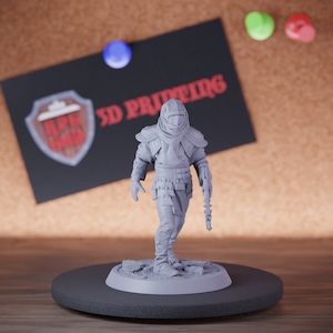 Sandstorm Fighter Miniature Rogue Mini Dungeons and Dragons Mini RPG Tabletop Miniature DnD Painting Pathfinder 5e DnD | LoP
