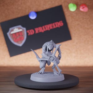 Lizardfolk Infantry Miniature Boomerang Tribal Mini Dungeons and Dragons Mini RPG Tabletop Miniature DnD Painting Pathfinder 5e DnD | Lop