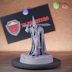 Death Cultist Paladin Miniature Crusader Dungeons and Dragons Mini RPG Tabletop Miniature DnD Painting Pathfinder 5e DnD | CnP