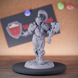Female Orc Miniature Dungeons and Dragons Mini RPG Tabletop Miniature DnD Painting Pathfinder 5e DnD | GM