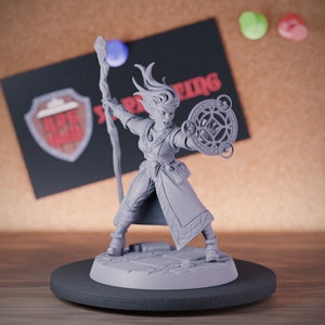 Female Mage Miniature Wizard Mini Sorcerer Warlock Dungeons and Dragons Mini RPG Tabletop Miniature DnD Painting Pathfinder 5e DnD | AG
