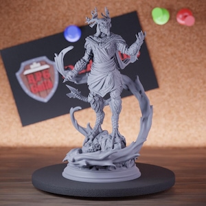 Lizardfolk Sorcerer Miniature | 28mm-75mm | Resin 3D Printed D&D Pathfinder Mini | DMS