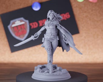 Human Rogue with Swords Miniature | 28mm-75mm | Resin 3D Printed D&D Pathfinder Mini | DMS