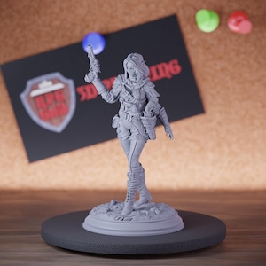 Miniatyr av kvinnlig revolverman av älv | 28 mm-75 mm | 3D-utskriven D&D Pathfinder Mini | DMS