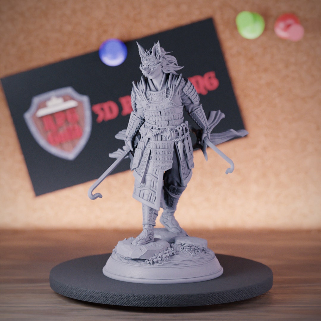 Kitsune Female Masked Fighter Miniature Samurai Dungeons and Dragons